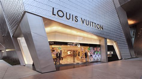 louis vuitton towson town center|louis vuitton las vegas nv.